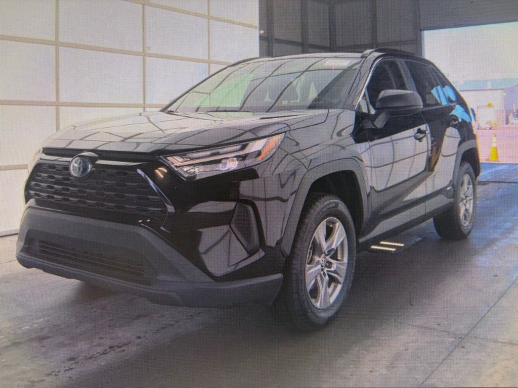 2023 Toyota RAV4 Hybrid LE