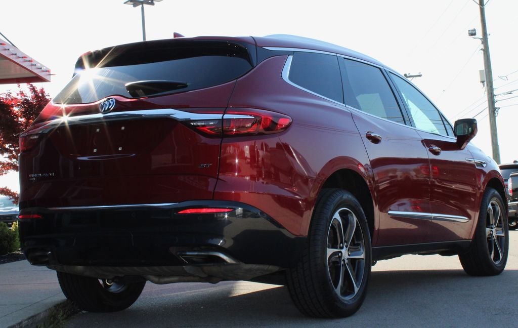 2021 Buick Enclave Essence