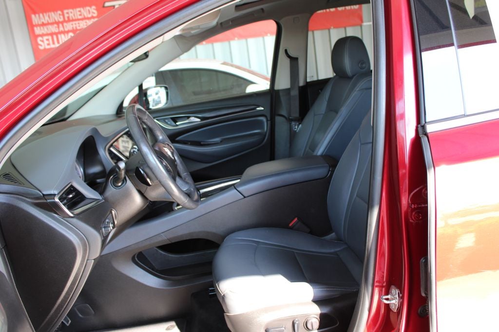 2021 Buick Enclave Essence