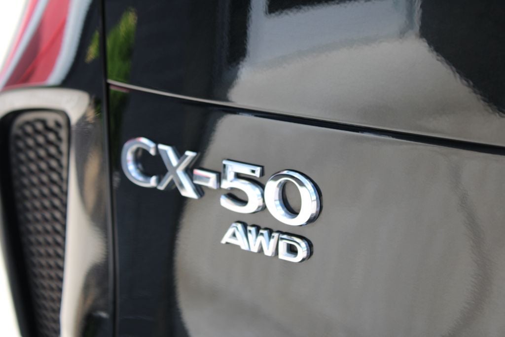 2025 Mazda Mazda CX-50 2.5 S Preferred Package