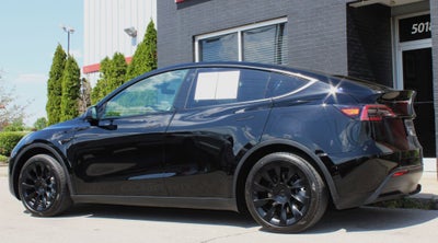 2025 Tesla Model Y Long Range