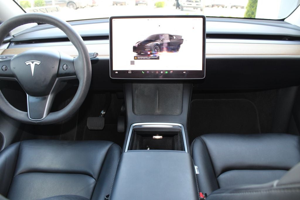 2025 Tesla Model Y Long Range