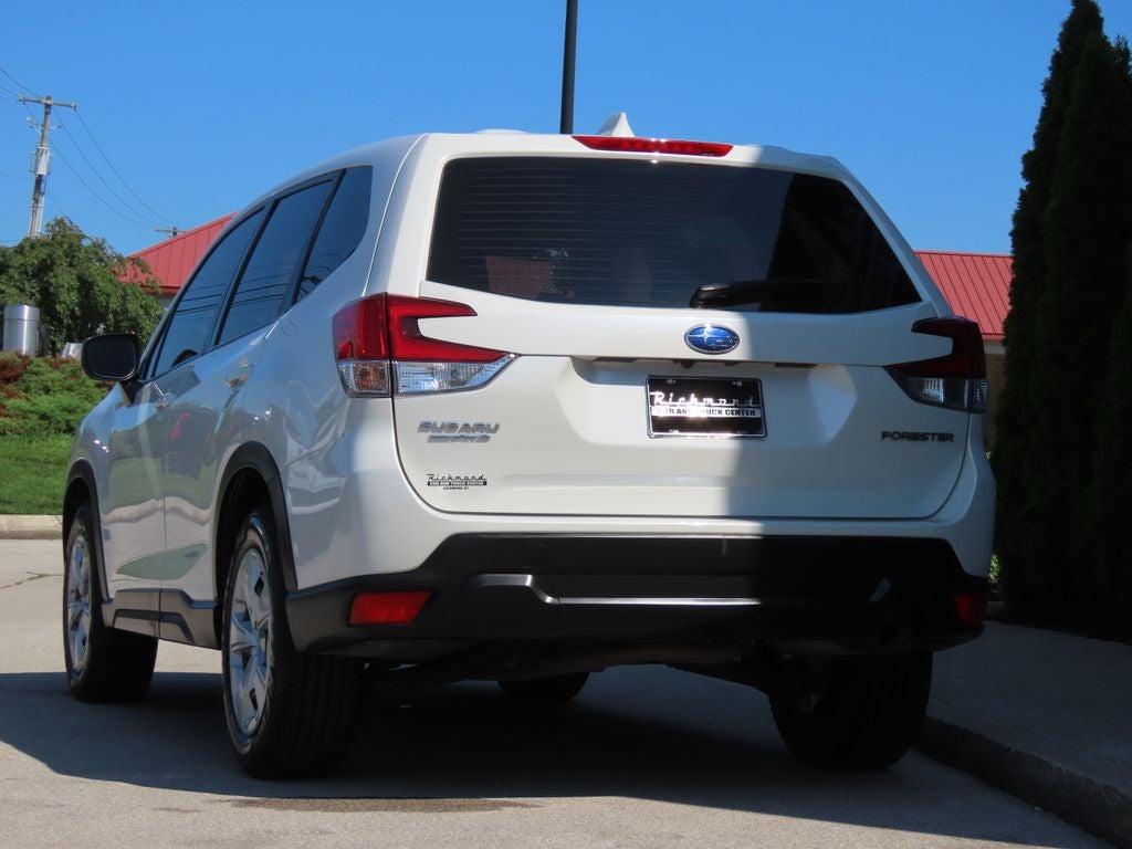 2022 Subaru Forester Base