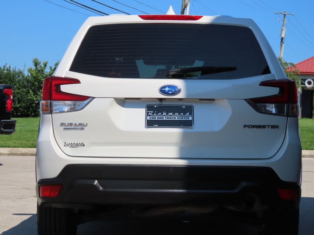 2022 Subaru Forester Base