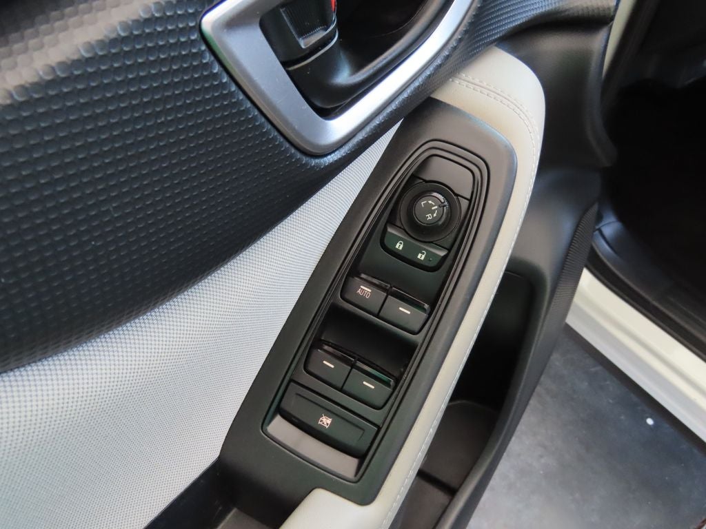 2022 Subaru Forester Base