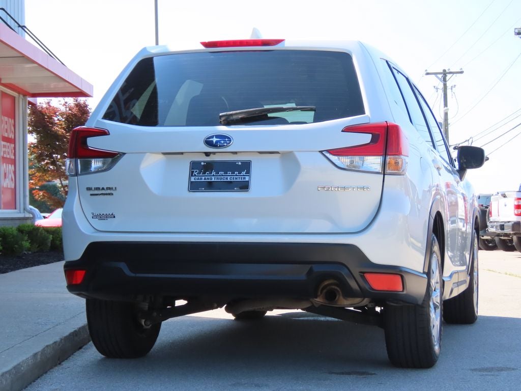2022 Subaru Forester Base