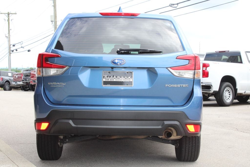 2023 Subaru Forester Base
