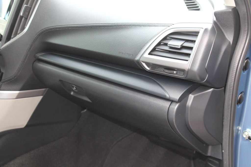 2023 Subaru Forester Base