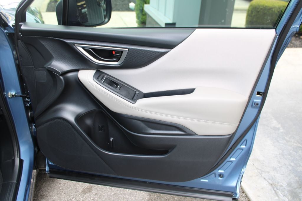 2023 Subaru Forester Base