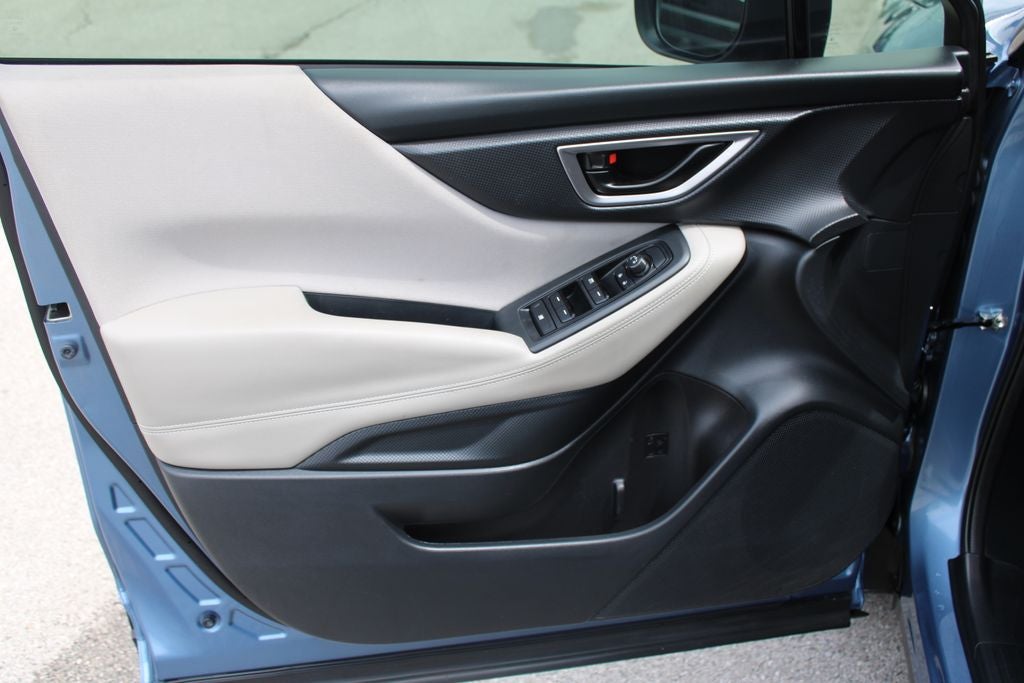 2023 Subaru Forester Base