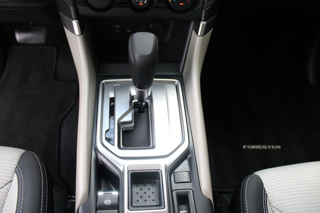 2023 Subaru Forester Base