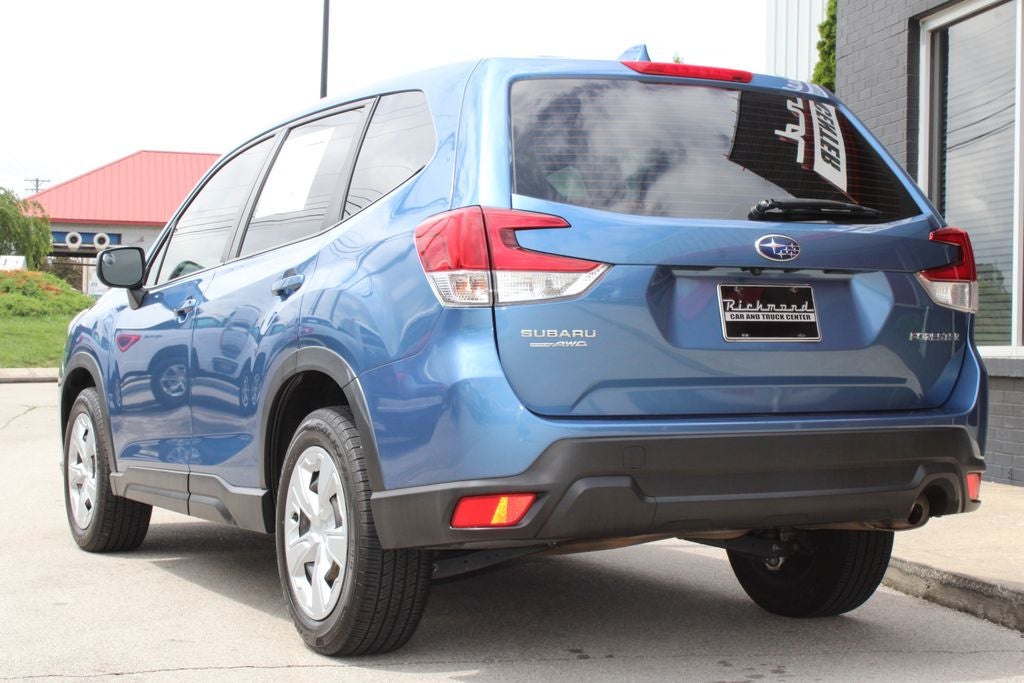 2023 Subaru Forester Base