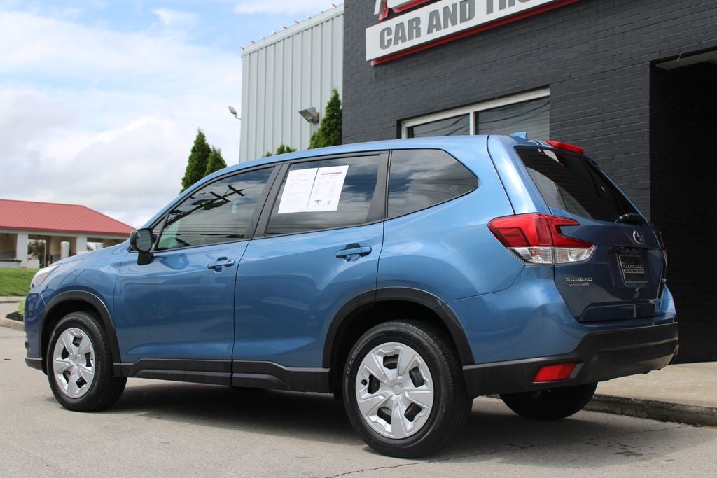 2023 Subaru Forester Base
