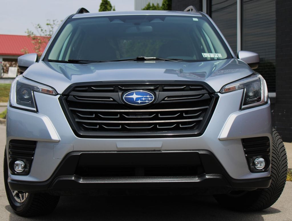 2024 Subaru Forester Premium