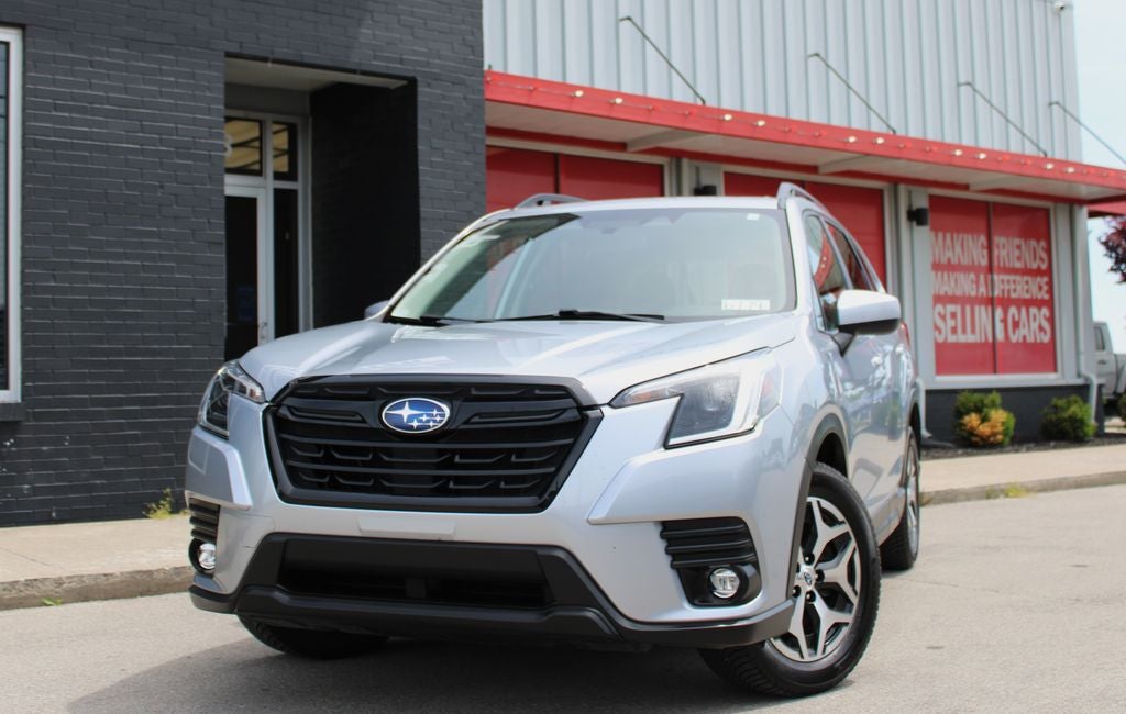 2024 Subaru Forester Premium