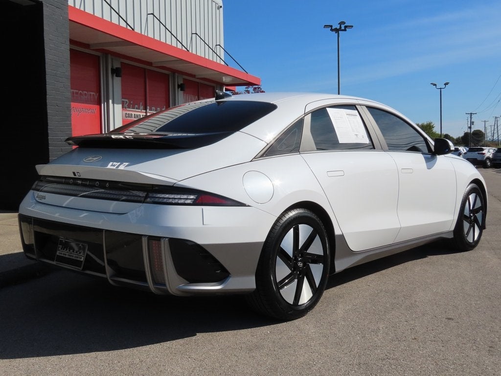 2024 Hyundai IONIQ 6 SE