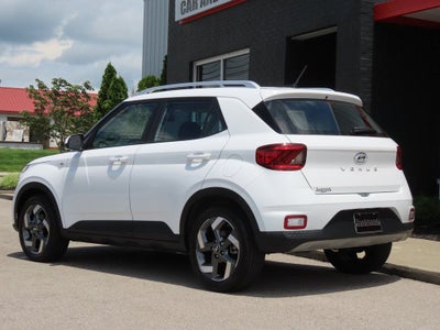 2024 Hyundai Venue SEL