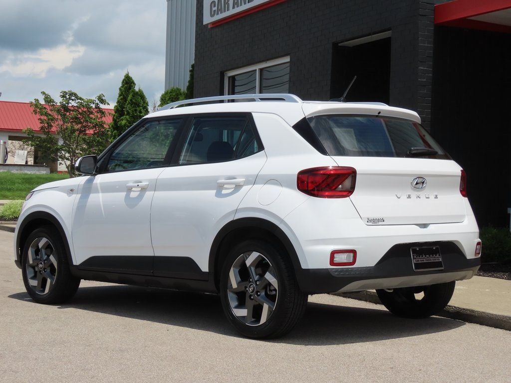 2024 Hyundai Venue SEL