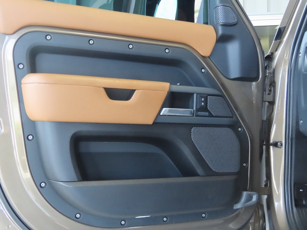 2020 Land Rover Defender 110 X