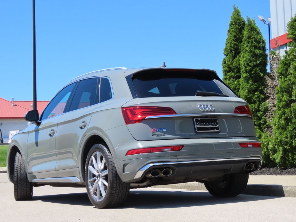 2022 Audi SQ5 Premium Plus quattro