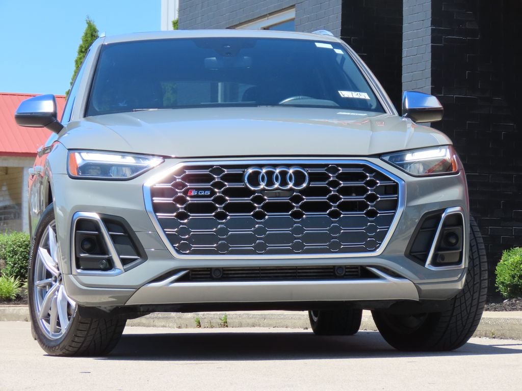 2022 Audi SQ5 Premium Plus quattro