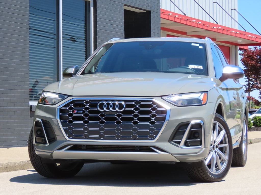 2022 Audi SQ5 Premium Plus quattro