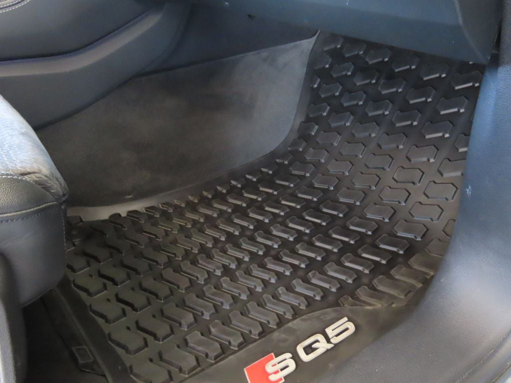 2022 Audi SQ5 Premium Plus quattro