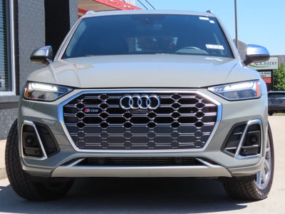 2022 Audi SQ5 Premium Plus quattro