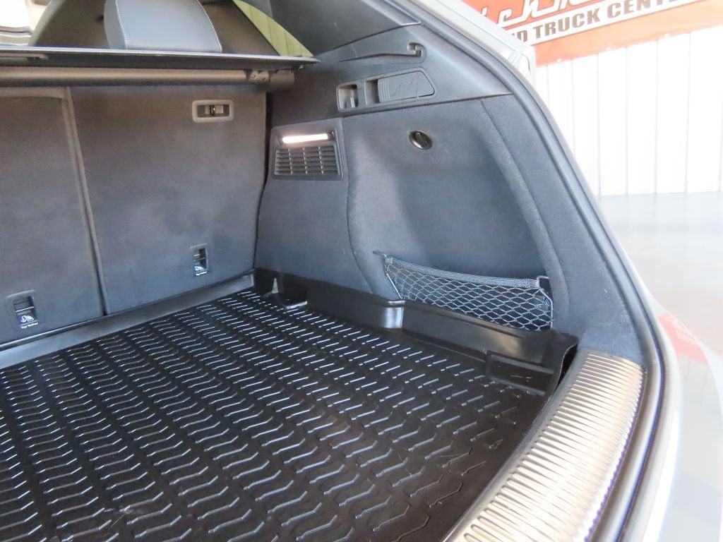 2022 Audi SQ5 Premium Plus quattro