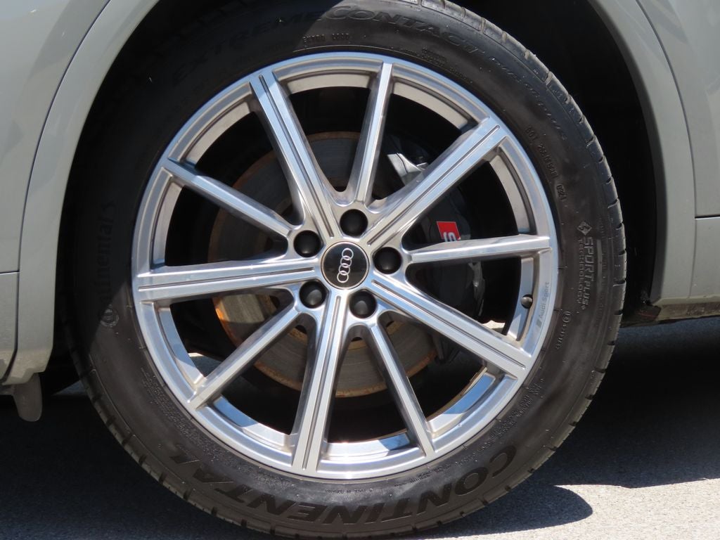 2022 Audi SQ5 Premium Plus quattro