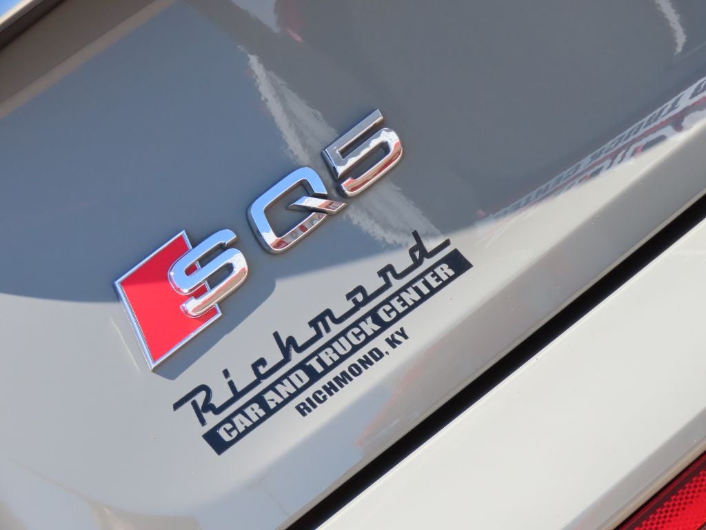 2022 Audi SQ5 Premium Plus quattro