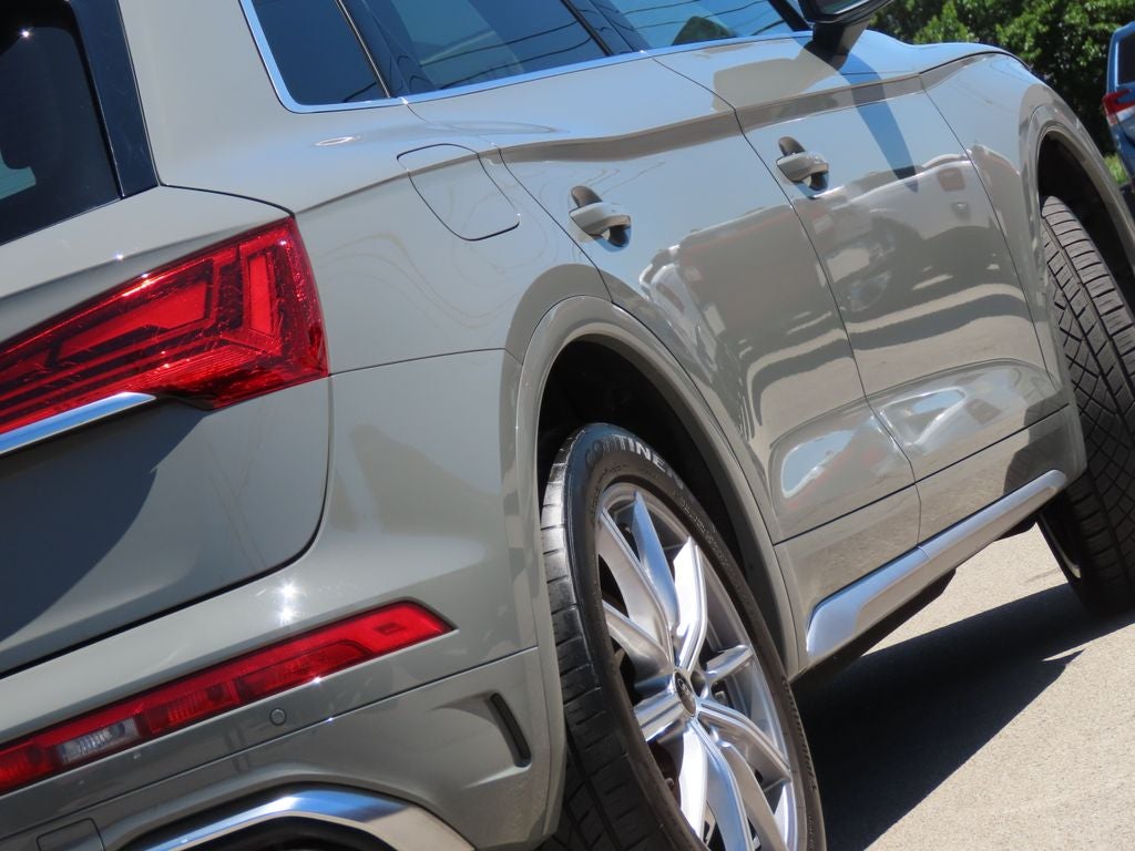 2022 Audi SQ5 Premium Plus quattro