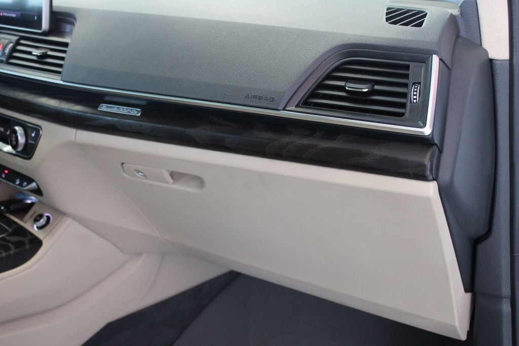 2020 Audi Q5 45 Prestige quattro