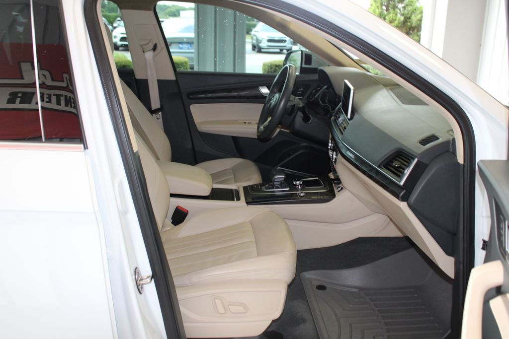 2020 Audi Q5 45 Prestige quattro