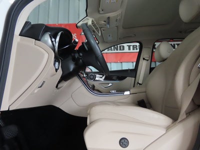 2019 Mercedes-Benz GLC GLC 300