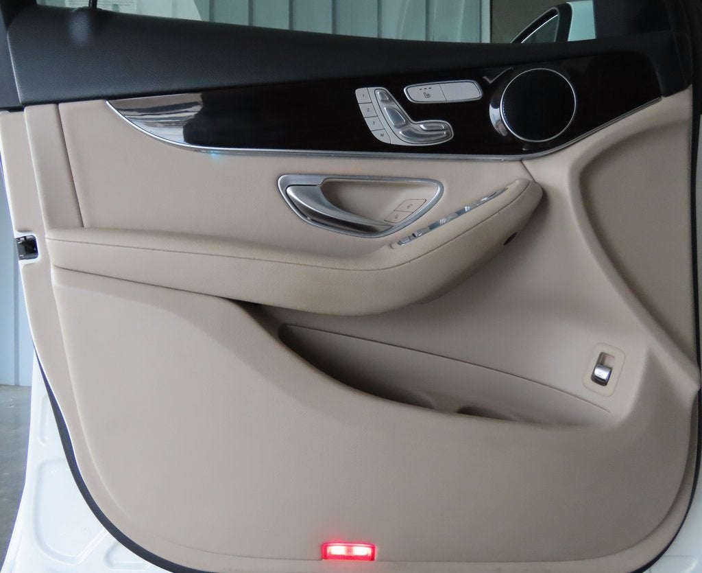 2019 Mercedes-Benz GLC GLC 300