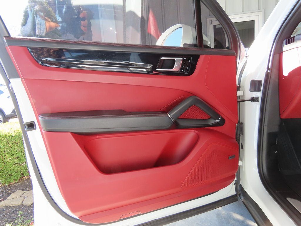 2019 Porsche Cayenne Base