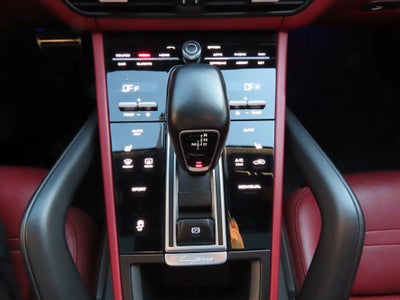 2019 Porsche Cayenne Base