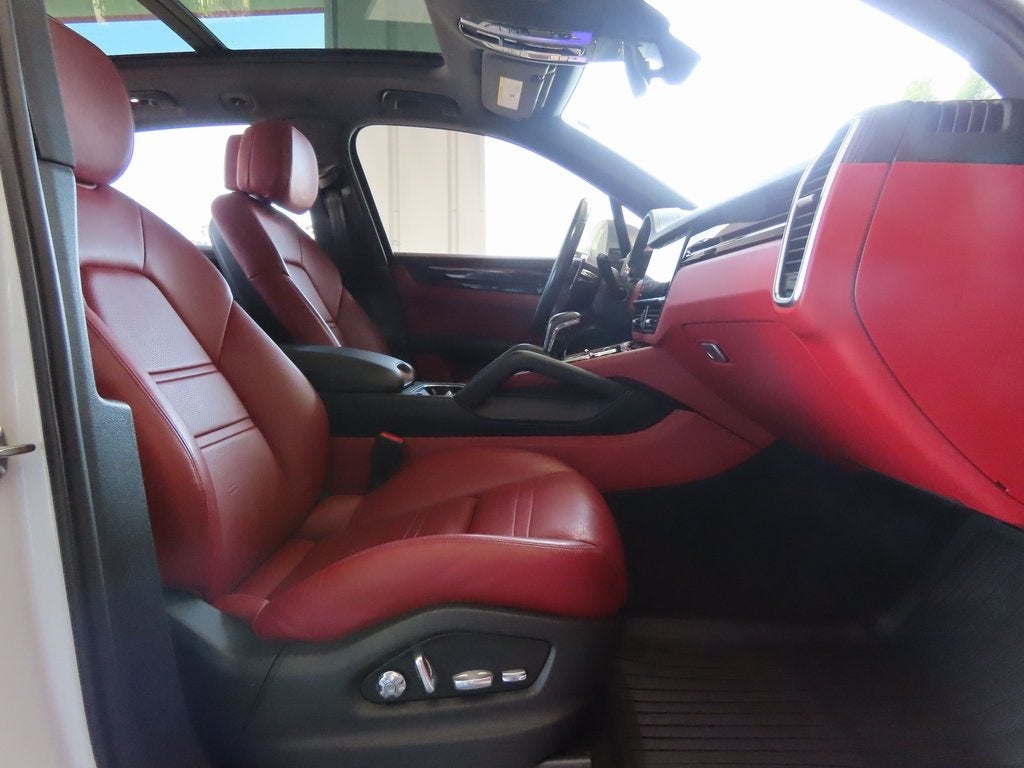 2019 Porsche Cayenne Base