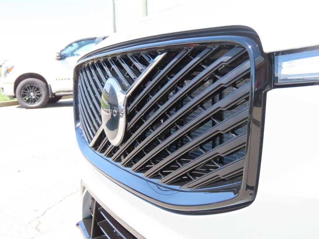 2026 Volvo XC60 B5 Core