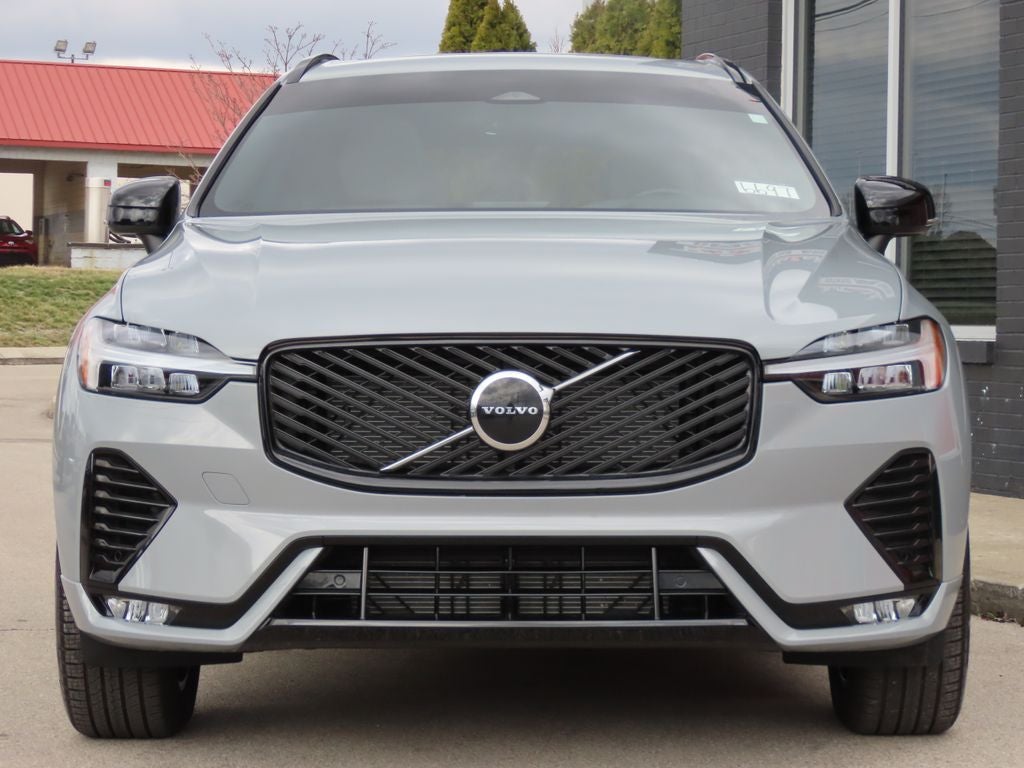 2026 Volvo XC60 B5 Core