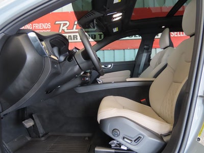 2026 Volvo XC60 B5 Core